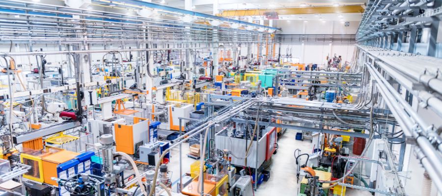 Unlocking Efficiency: The Benefits of Hexagon EAM Over IBM Maximo for Manufacturers